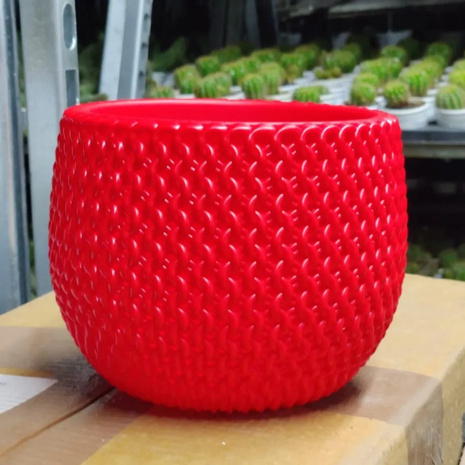 18 cm New York Red Colour Decorative Plastic Pot