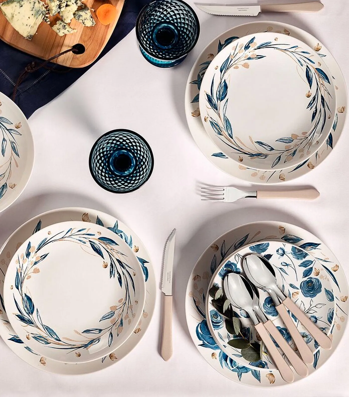 Ana Flor Decorated Porcelain Collection