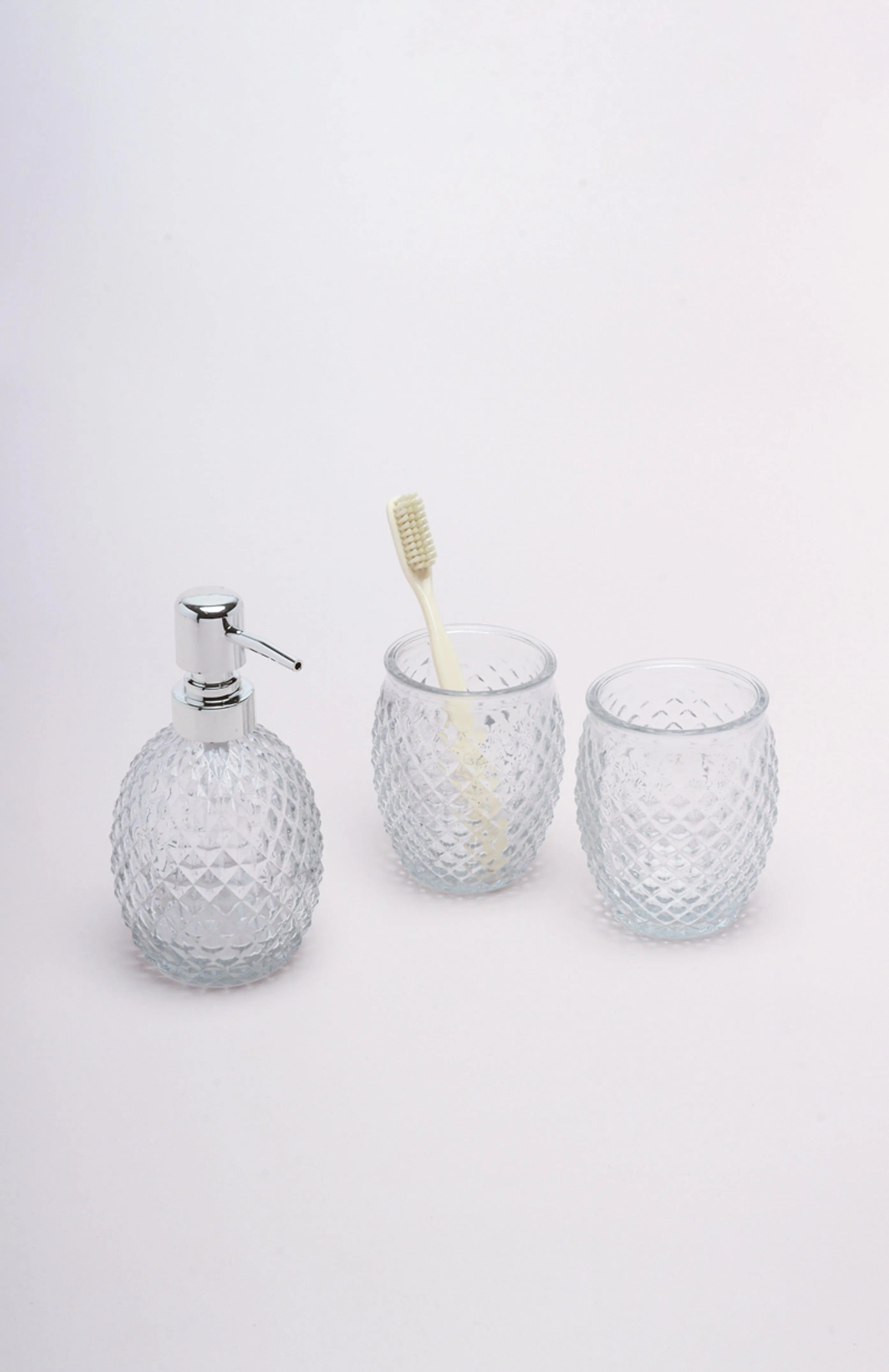 Three Piece Florence Diamond Clear Glass Bathroom Set